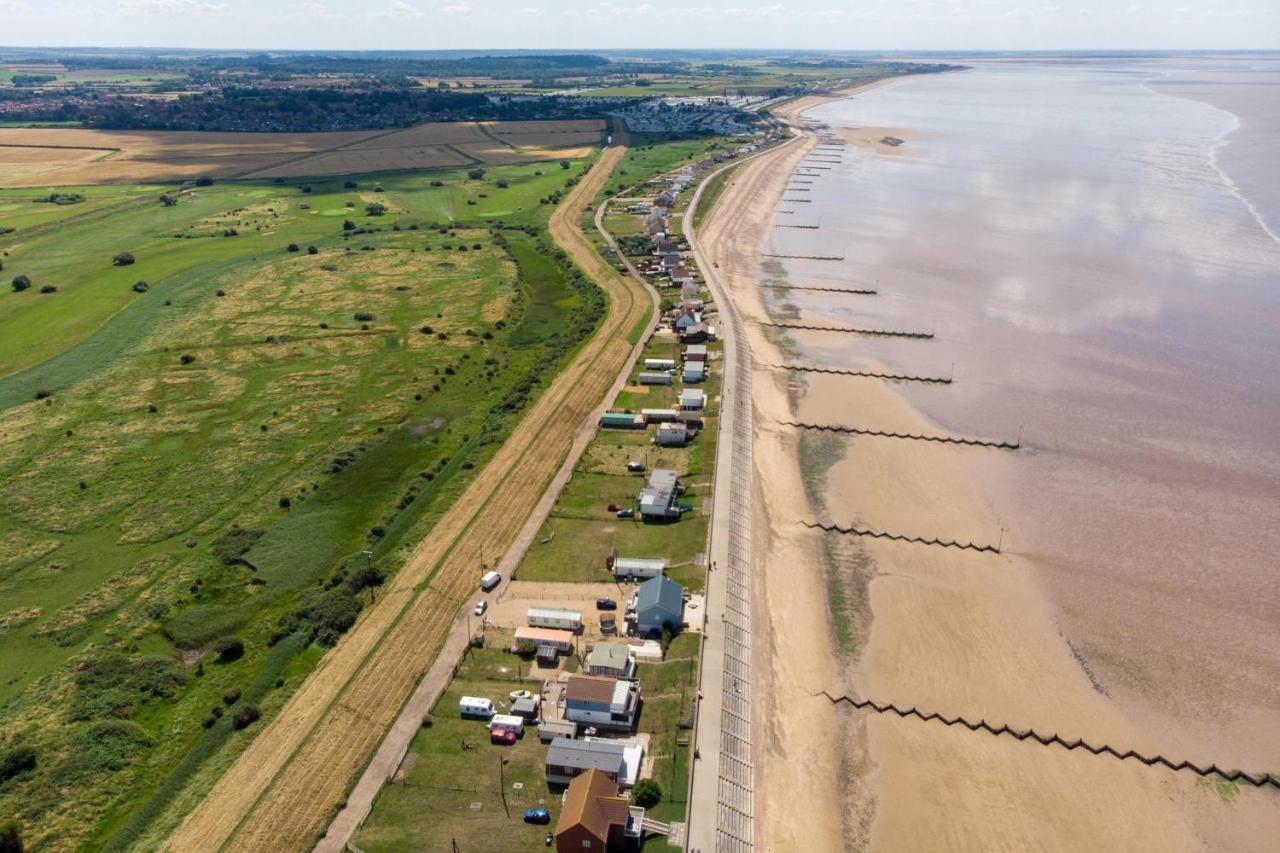 Beautiful Lodge At Manor Park In Hunstanton Ref 23018K Екстериор снимка