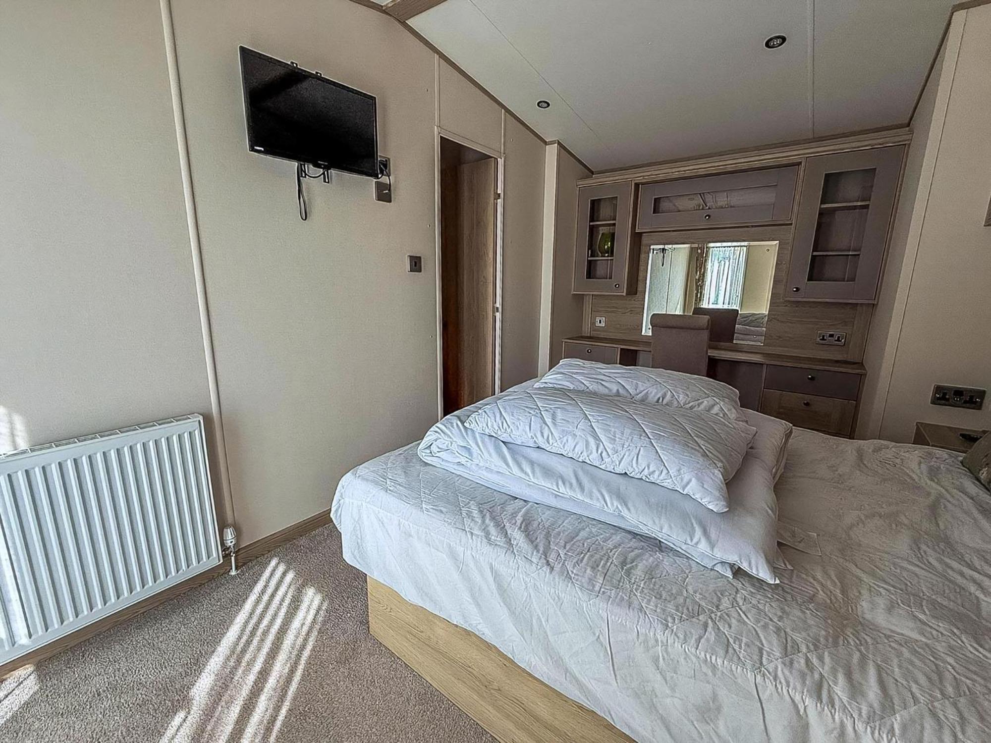 Beautiful Lodge At Manor Park In Hunstanton Ref 23018K Екстериор снимка